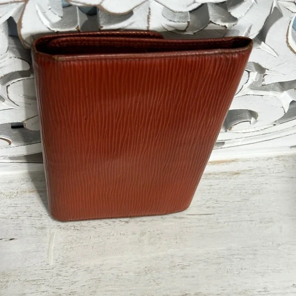 Louis Vuitton Epi Leather Cognac Brown Long Wallet Clutch - Picture 6 of 12